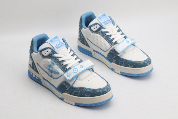 l0*is V*t0n trainer sneaker