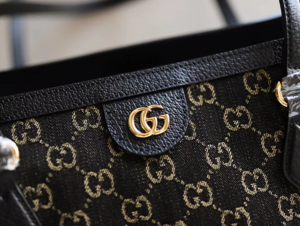 G*u*i ophidia medium tote with web