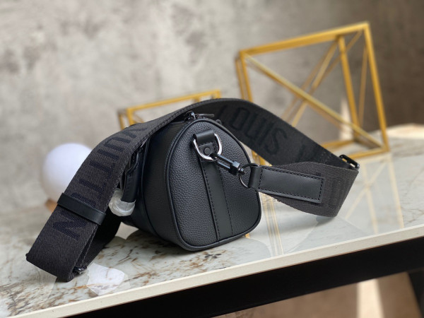 l0*is V*t0n city keepall