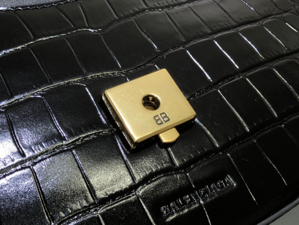 Ba*len*cia*ga ghost bag