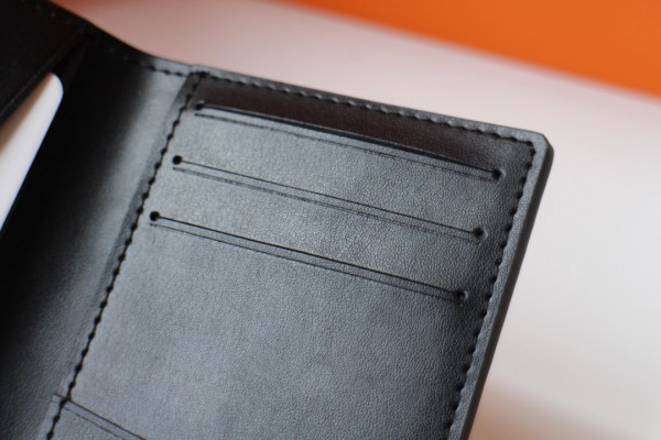 l0*is V*t0n pocket organizer