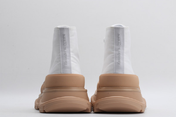 ale*d*r M*Q*en tread slick boot