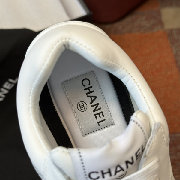 CL WOMEN SNEAKER