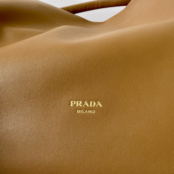 Pra*a large leather shoulder bag