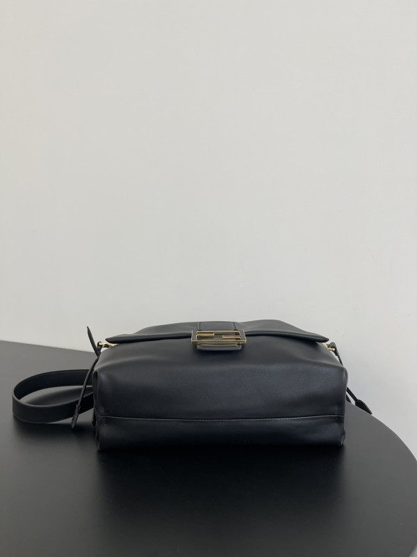 F**di mamma baguette