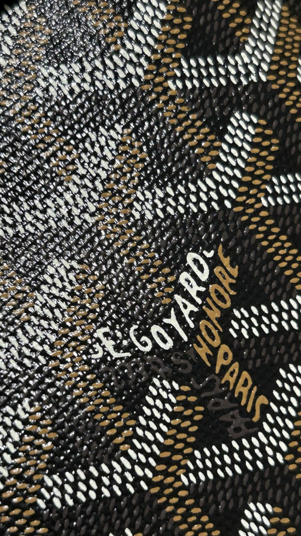 Go*ard beluga  - 23×18.5×8cm