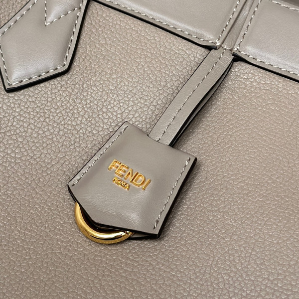 F**di origami medium - 27*16.5*27cm