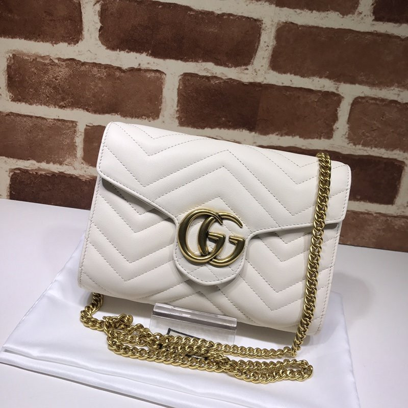 G*u*i gg marmont chain wallet